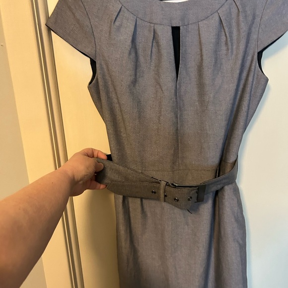 ANTONIO MELANI Gray Pleated Yoke Midi Sheath Dress with Belt - Picture 3 of 4